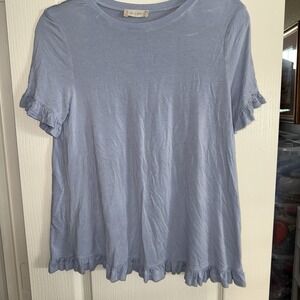 Altered‎ State Short Sleeve Ruffle T-shirt, very soft material Size Small. 4908